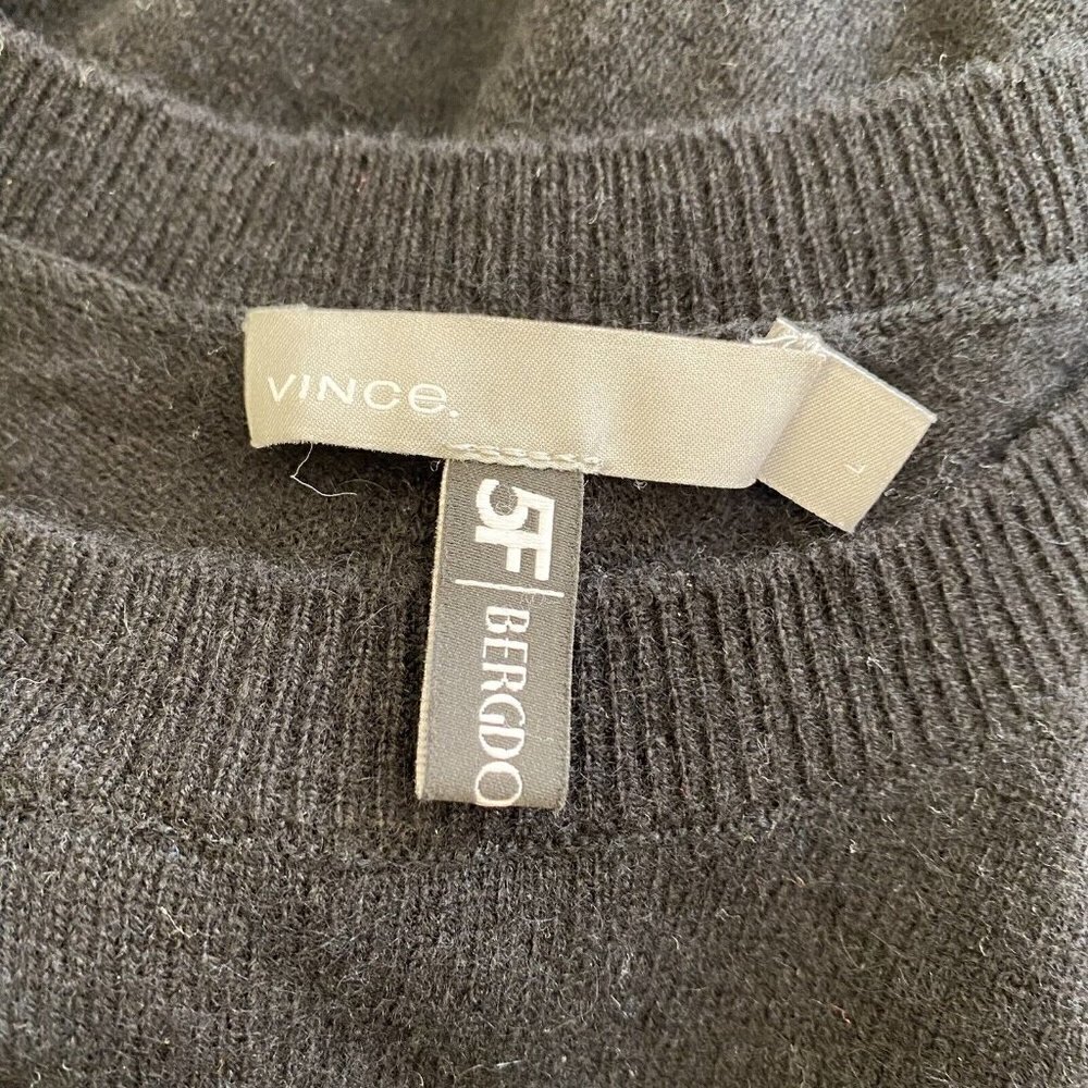 Vince Cashmere Split Back Pullover Sweater in Black Women’s Size Large - Picture 7 of 9